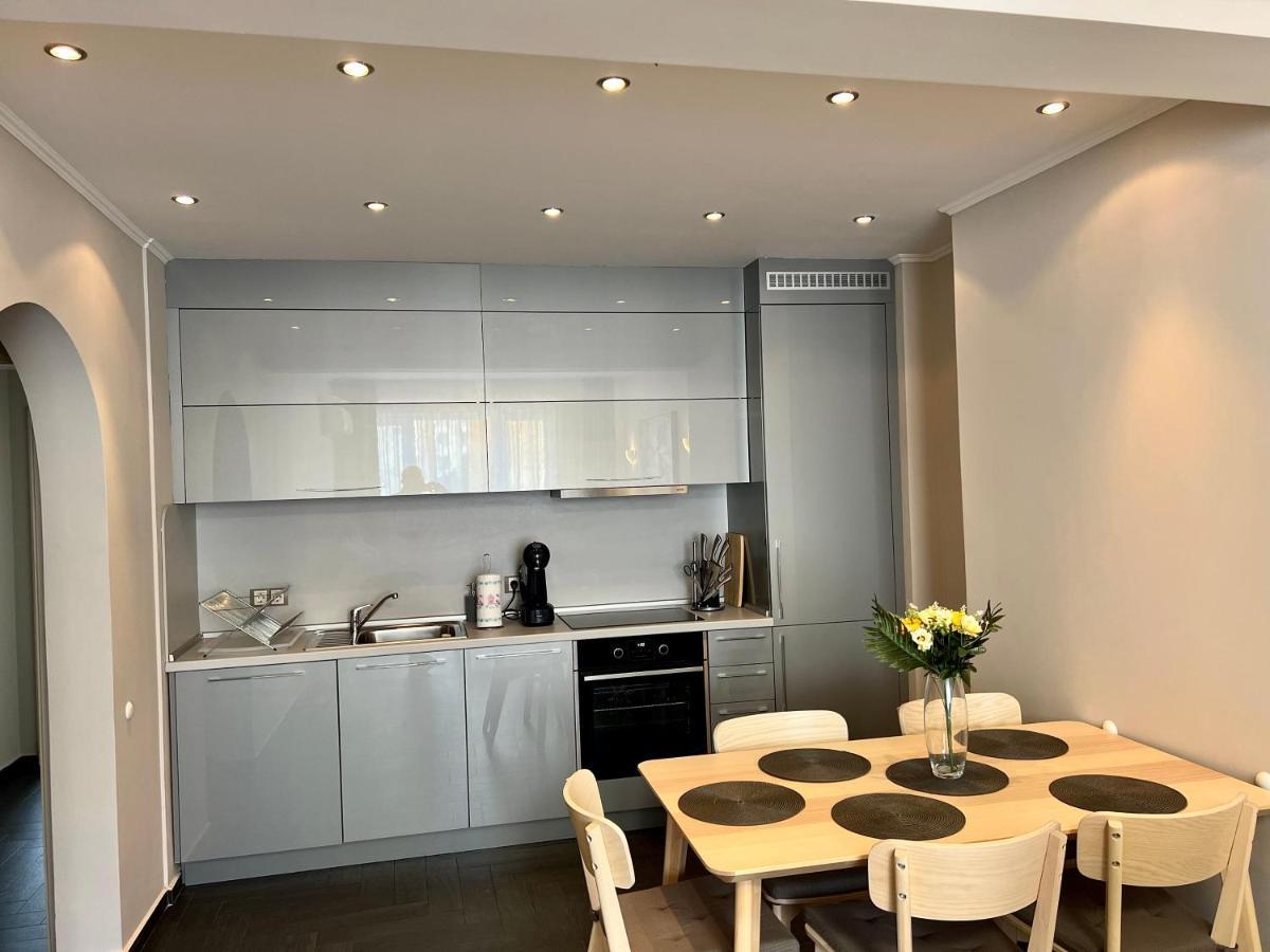Excellent Location ! General Gurko Apartment Sofia Luaran gambar